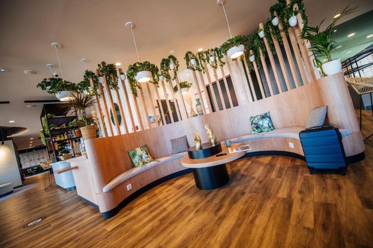 Ibis Styles Rouen Centre Rive Gauche Hotel Buitenkant foto
